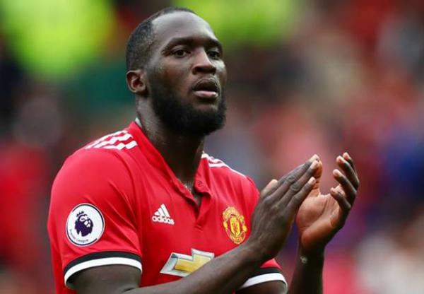 โรเมลู ลูกากู (Romelu Lukaku) กองหน้าตัวเป้าทีมแมนเชสเตอร์ยูไนเต็ด